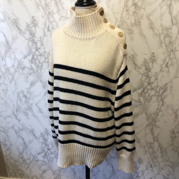 Zara Sweaters - ZARA Chunky Knit Sweater Size Medium